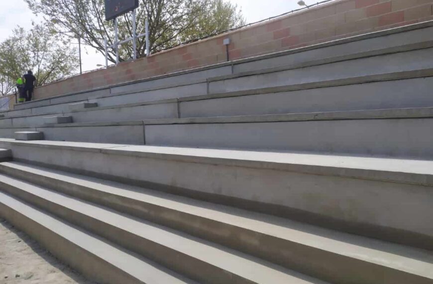 Nuevas gradas para el campo de fútbol de Villarrubia de los Ojos