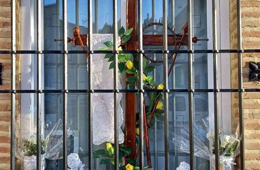 Resurgieron fuertemente las Cruces de Mayo en Carrizosa con un centenar expuestas en tres días