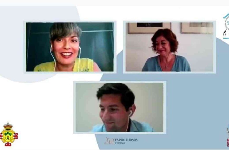 50 familias de Manzanares participaron en una charla para prevenir el consumo de alcohol en menores