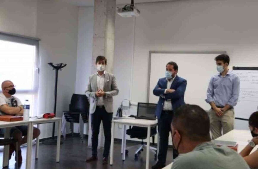 Cuarta edición de ‘Emple@ Manzanares’ dio inicio con participación de 8 personas desempleadas