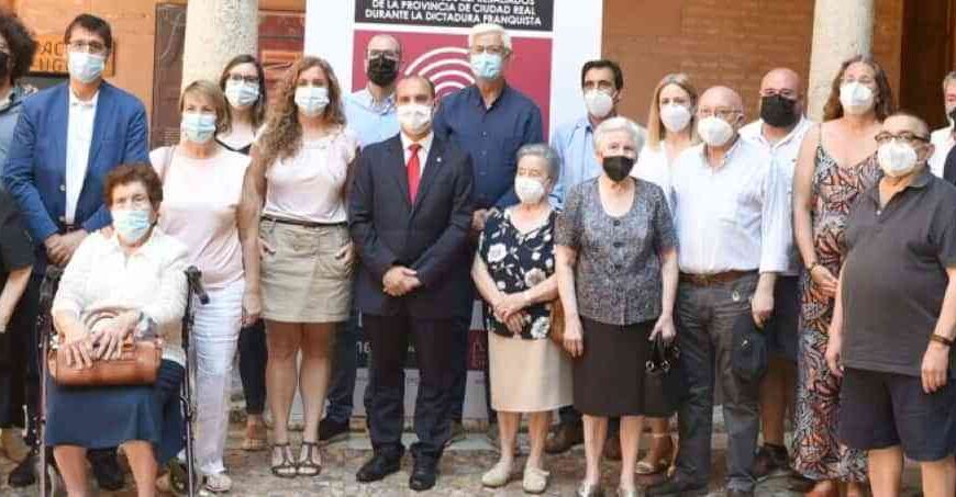 Un acto de clausura y homenaje a los represaliados durante la dictadura se realizó en Almagro