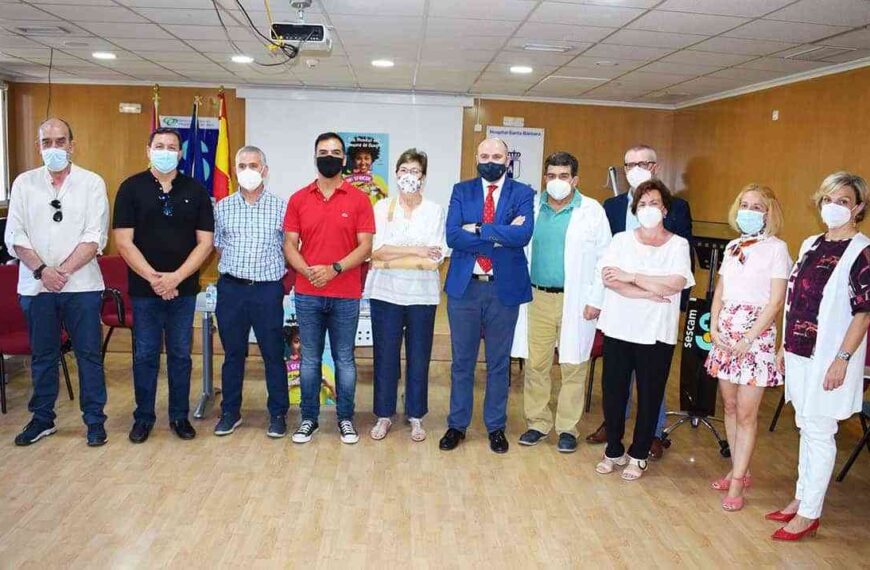 Reconocen altruismo de tres donantes en el Día Mundial del Donante de Sangre