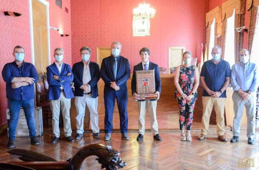 El tomellosero Gonzalo Rodríguez es el campeón de España en golf en categoría infantil