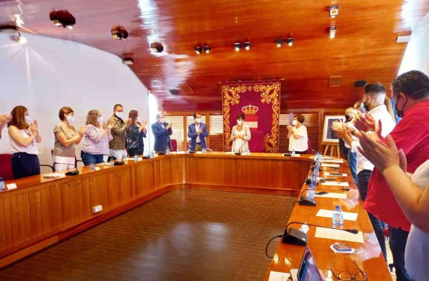 Rodríguez renuncia como alcaldesa de Puertollano y desde hoy es la nueva Ministra de Política Territorial y Portavoz del Gobierno de España