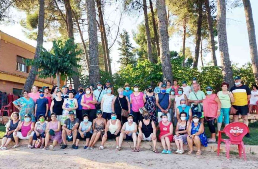 Jubilados y jubiladas de Miguelturra visitaron llas Lagunas de Ruidera