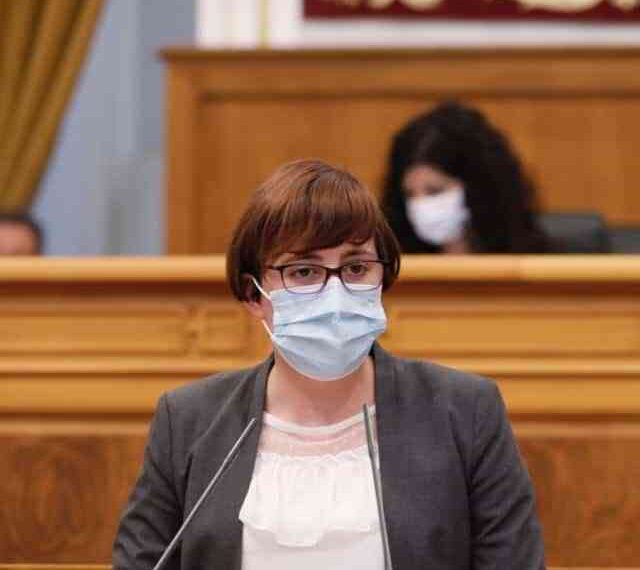 Ciudadanos quiere saber si Page tiene previsto un plan para vacunar con tercera dosis las residencias de Castilla-La Mancha