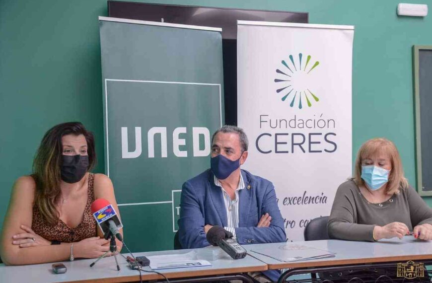 UNED Ciudad Real y Fundación Ceres han firmado convenio de colaboración en el aula UNED en Tomelloso