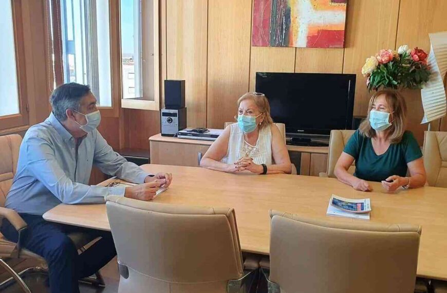 El Gobierno regional presenta a la Federación provincial de Padres y Madres de Alumnos novedades del curso escolar 2021-22