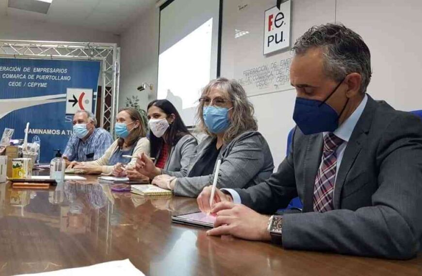 Campaña de “Sensibilización del comercio justo” en Puertollano con la participación de FEPU