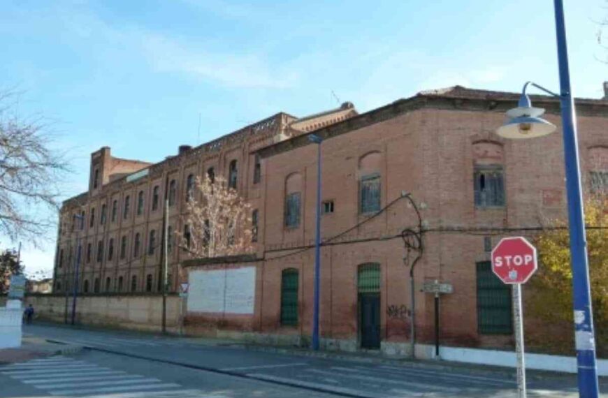 Buscan que se declare el edificio de la fábrica de harinas de Manzanares como Bien de Interés Cultural
