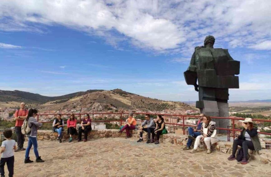 Con una georuta en Puertollano inician las visitas guiadas de Geoparque ‘Disfruta en Otoño’