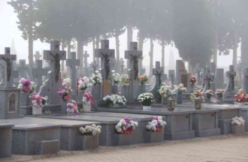 Sin ningún tipo de limitación de aforo en el cementerio municipal de Miguelturra durante Todos los Santos