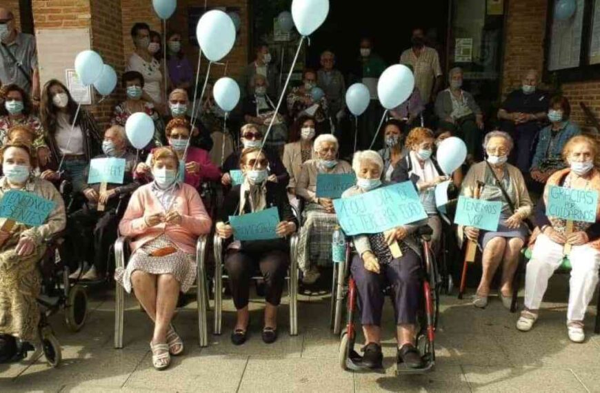 Leído el manifiesto «La vida de las Personas Mayores, también, Cuenta… y no es un lema» en Miguelturra