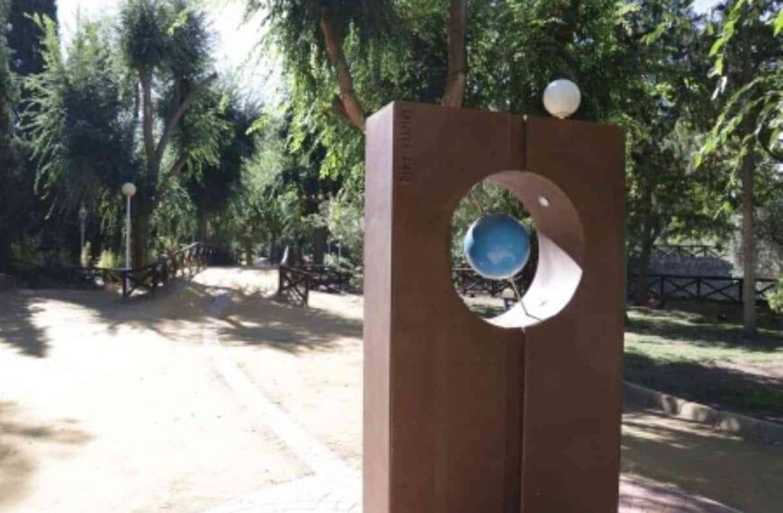 Rehabilitado el Paseo del Sistema Solar del Parque “Julián Gómez-Cambronero” de Manzanares