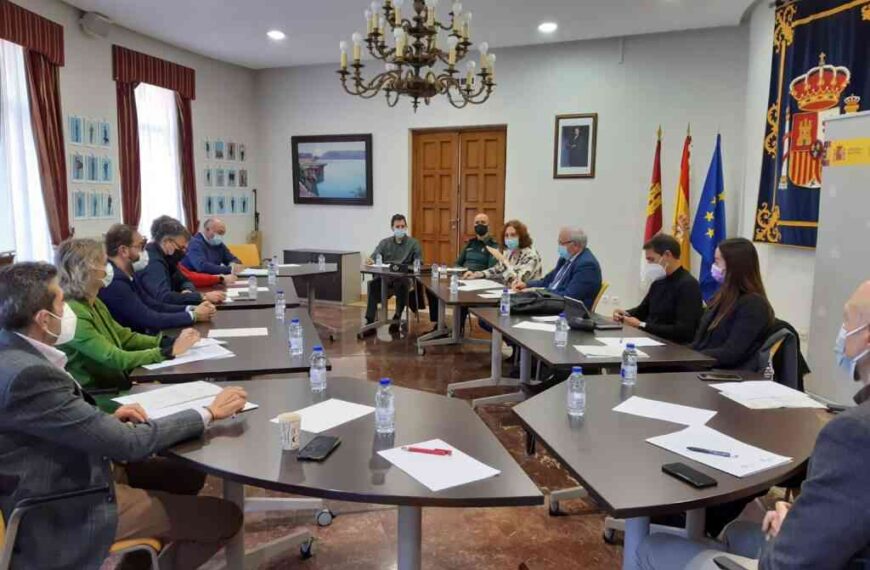 La Comisión Provincial de Flujos Migratorios analiza estrategias para la campaña agrícola de la aceituna