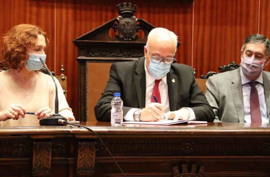 Firmado el protocolo local contra la violencia de género en Manzanares