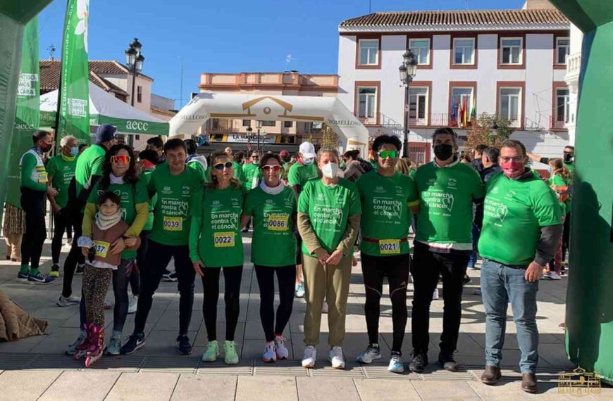 Más de 1,500 personas participaron el domingo en la I Marcha contra el Cáncer de la AECC en Tomelloso