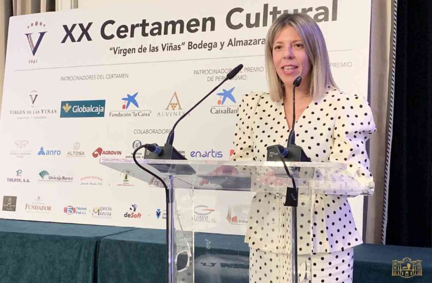 Entregados los premios artísticos de la Cooperativa Virgen de las Viñas de Tomelloso