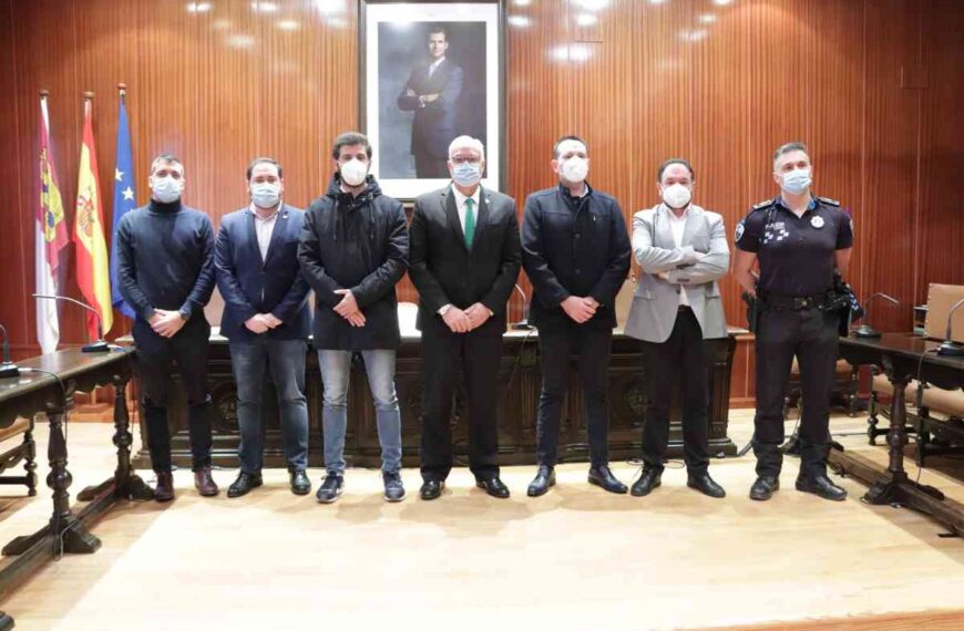 Dos nuevos agentes se incorporaron al Cuerpo de Policía Local de Manzanares el pasado 1 de diciembre