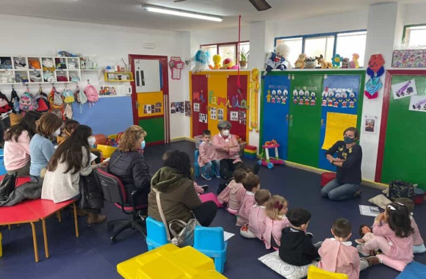 La Escuela Infantil Solete de Calzada de Calatrava, inicia un taller de inglés para niños acompañados de sus padres