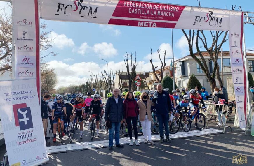 I Trofeo “Entre Viñas” de ciclismo femenino se realizó el pasado fin de semana con gran afluencia en Tomelloso