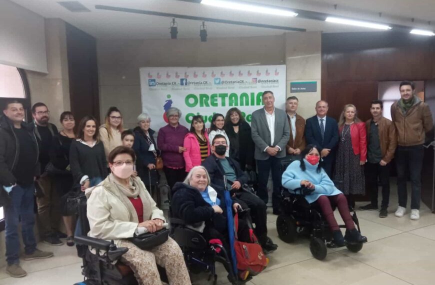 La Cámara de Comercio de Ciudad Real acoge el pase privado del corto “El Paraguas”