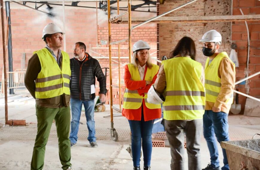 Avanzan las obras de remodelación y reforma integral del edificio del mercado de abastos y su entorno de Tomelloso