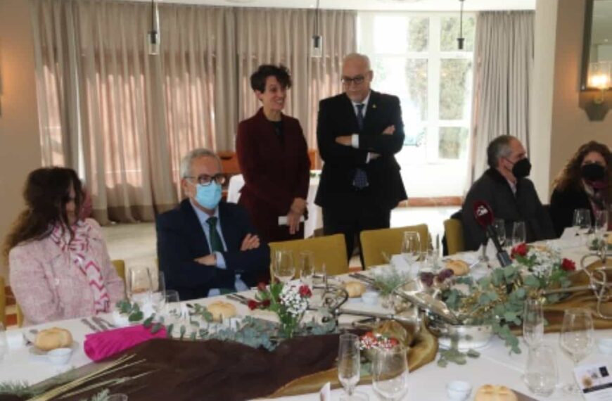 Los platos más emblemáticos de El Parador de Manzanares en su ‘Menú 90º Aniversario’