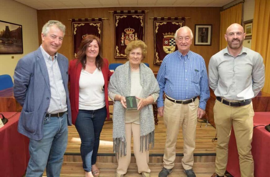 Argamasilla De Alba agradece a la familia Montalvo Wilmot su colaboración en las excavaciones de la Motilla del Retamar