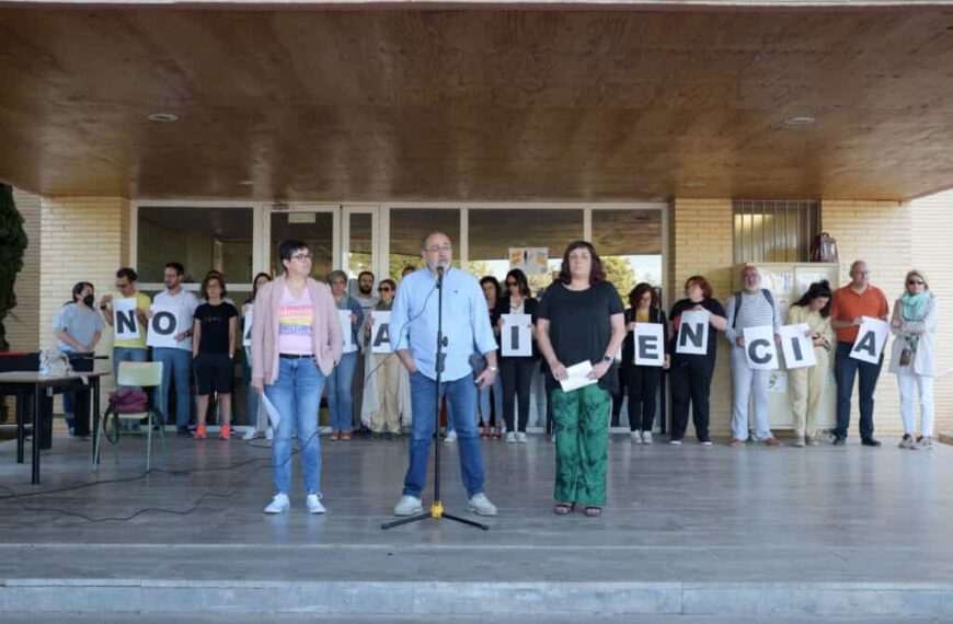 El Ayuntamiento de Argamasilla de Alba muestra su apoyo a los profesores del IES Vicente Cano agredidos