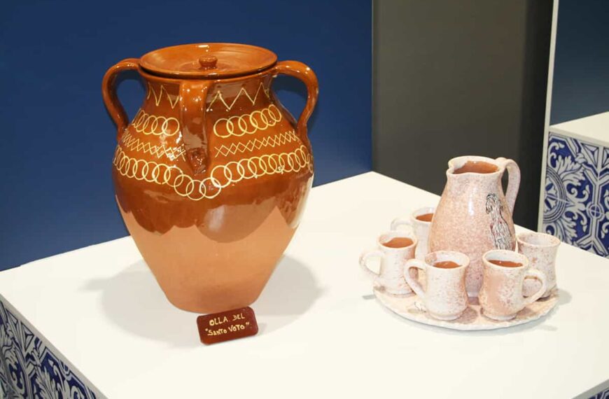 Exposiciones de artesanía de Castilla-La Mancha en el Paseo de los Artesanos y en el Museo Cristina García Rodero de Puertollano