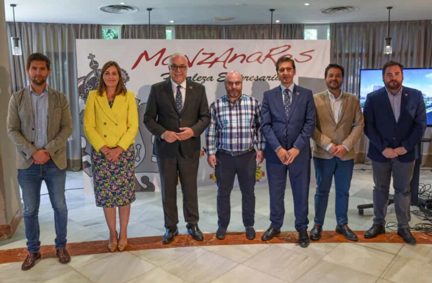 Presentado el proyecto del nuevo Pabellón Deportivo de Manzanares con la aportación de casi 800.000 euros de la Diputación