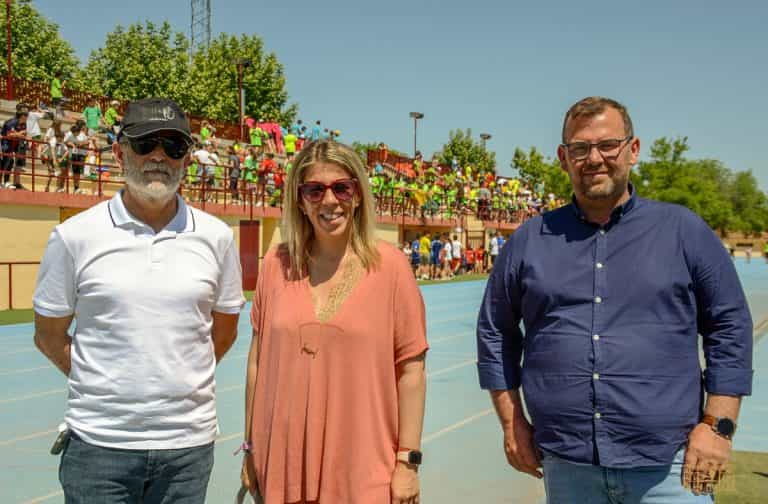 La Olimpiada Escolar del ayuntamiento de Tomelloso se celebró ayer con masiva participación de centros educativos
