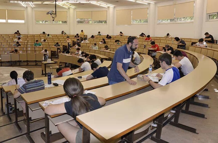 Arranca la revisión de la EvAU, que ha aprobado el 95,04% de los estudiantes del distrito universitario de C-LM