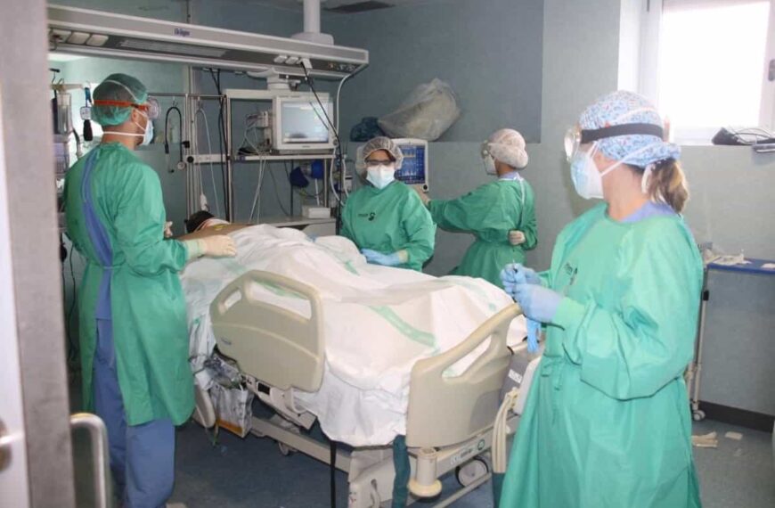 C-LM cierra la semana con siete pacientes en UCI y 339 hospitalizados en cama convencional