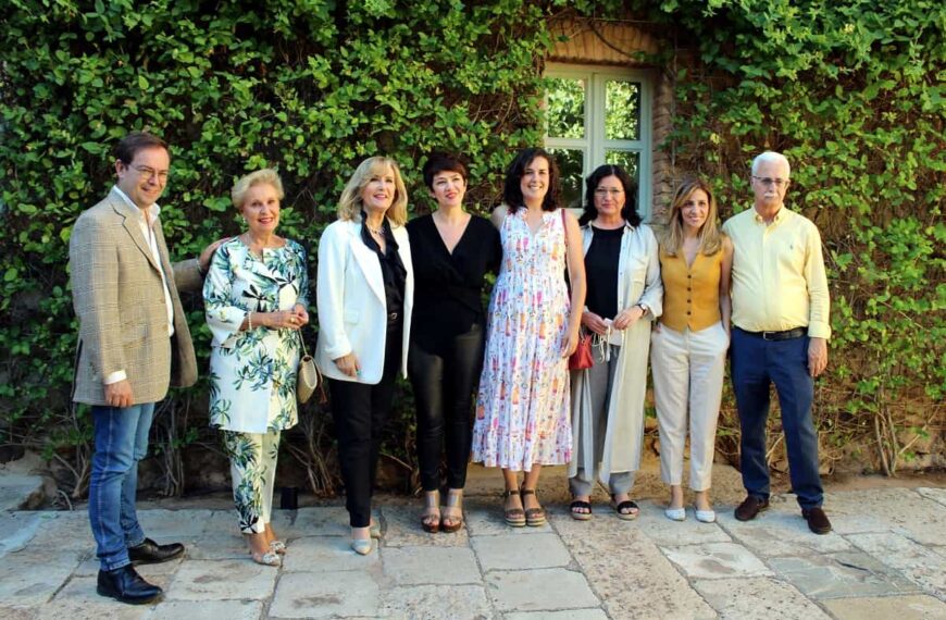 La Asociación para el Desarrollo del Campo de Calatrava reúne en Almagro a cuatro best sellers de la literatura española para reflexionar sobre despoblación