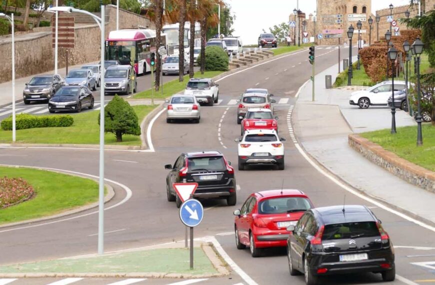 Doce heridos en los diez accidentes ocurridos este fin de semana en la región