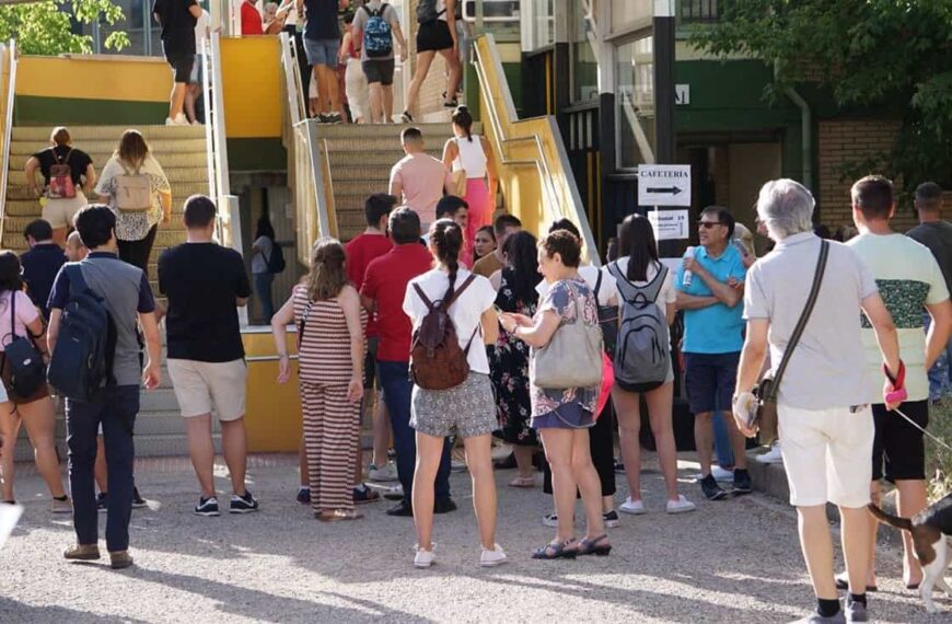 El 82% de los aspirantes llamados a ocupar una de las 1.035 plazas a Maestros en C-LM participan en la oposición