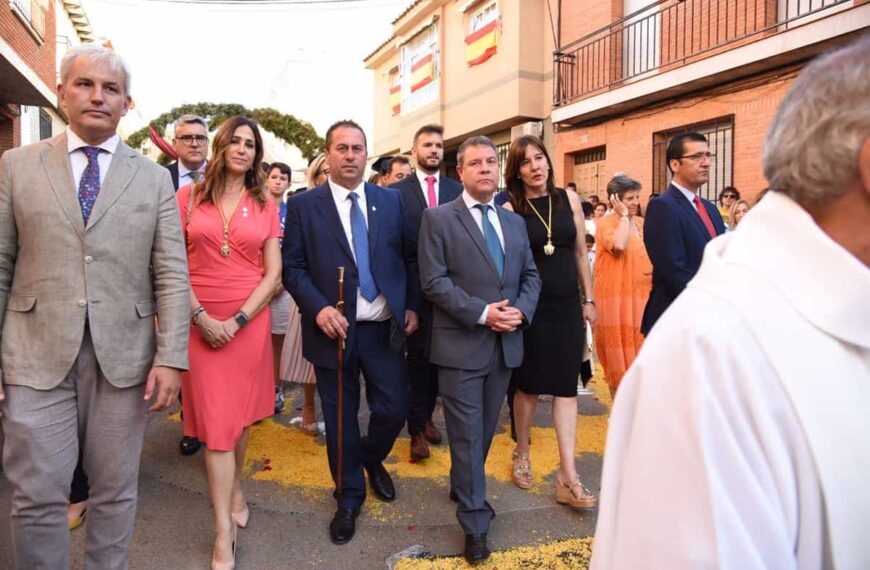 Junta apoyará la declaración de Interés Turístico Nacional del Corpus de Porzuna (Ciudad Real)