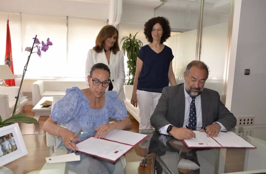 UCLM y Ayuntamiento Ciudad Real firman un convenio para realizar estudios y cursos en el yacimiento de Alarcos