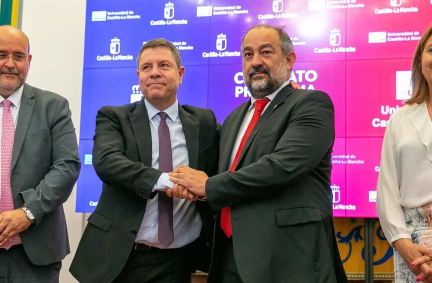 VÍDEO: UCLM blinda financiación a 5 años con más de 1.000 millones que permitirán congelar tasas y crear 5 titulaciones