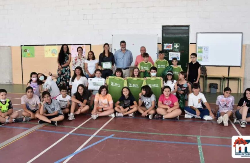 Los chicos y chicas de quinto A del CEIP El Pradillo ganaron el concurso “Pausas saludables” de la AECC en Miguelturra