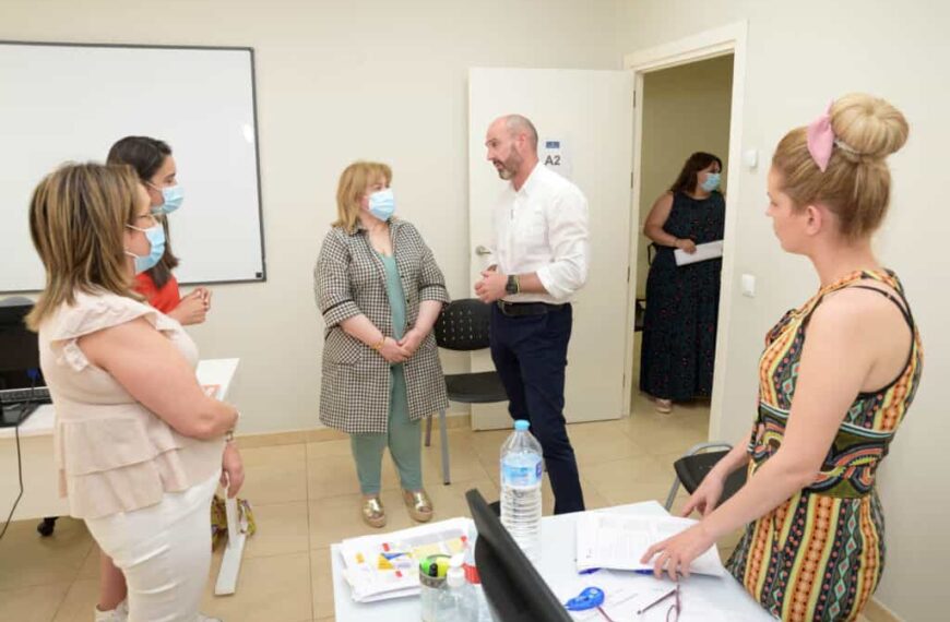 El Ayuntamiento de Argamasilla de Alba y CERES aúnan esfuerzos para trabajar en favor de los adolescentes en riesgo o exclusión social