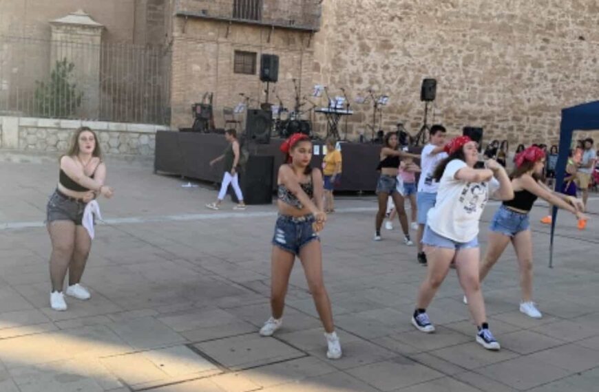 Clausura de los Talleres en Abierto de la concejalía de Juventud del Ayuntamiento de Manzanares por el  curso 2021/22