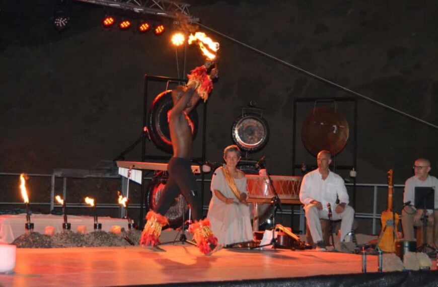 Una noche mágica en el Volcán Cerro Gordo por el 22 aniversario de la AD Campo de Calatrava con el concierto fusión “Magma”