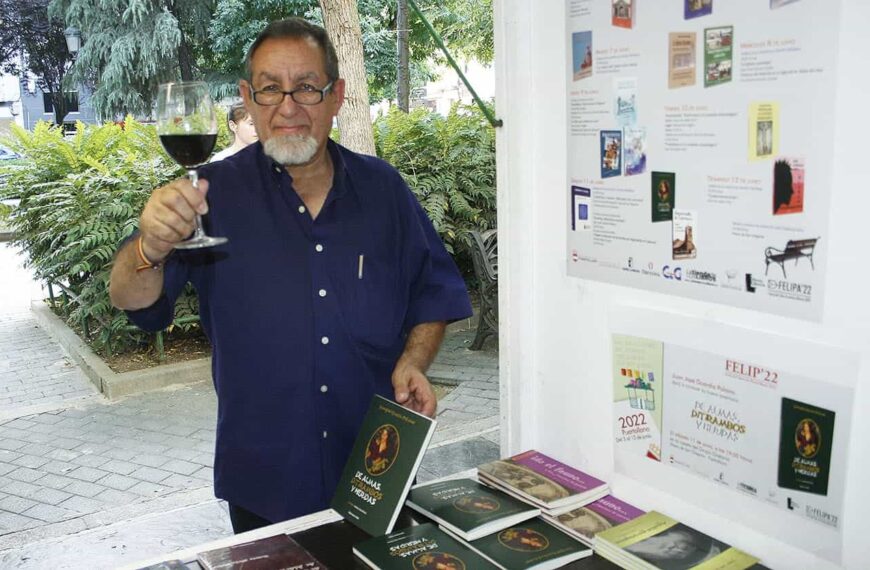 Juan José Guardia Polaino recitará versos de su libro “De almas, ditirambos y heridas” en la exposición “In vino veritas” de Raw Colectivo Fotográfico en Puertollano