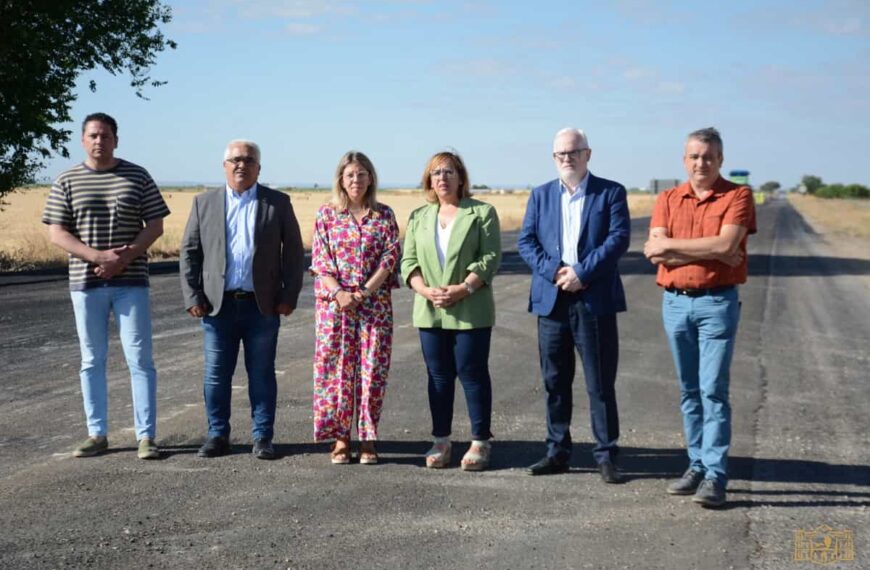 Las obras de señalización y mejora de la seguridad vial en la carretera CM-3103 entre Tomelloso y Muñoz están por finalizar