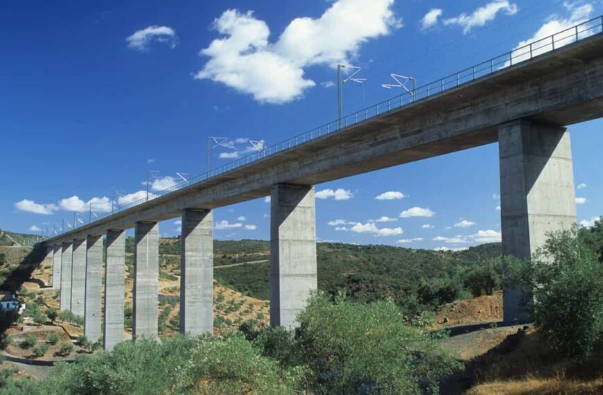 Adif abordará en agosto la renovación integral entre Yeles y Guadalmez en la LAV Madrid-Sevilla