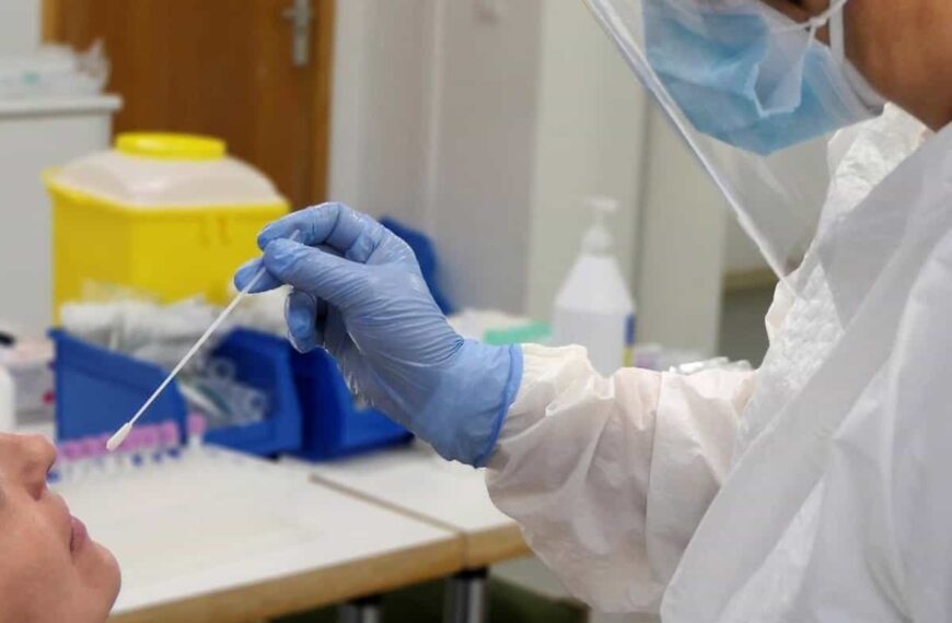 C-LM registra en la última semana 487 pacientes hospitalizados en cama convencional y 17 en UCI