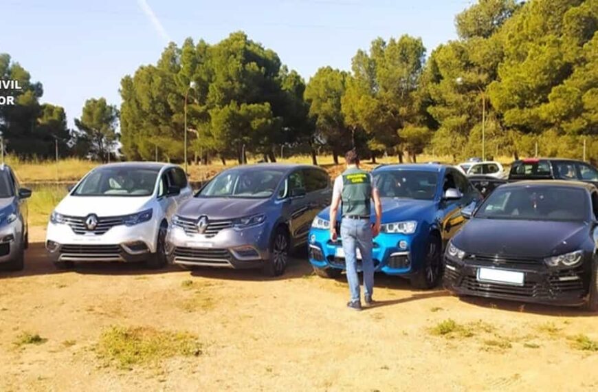 Desmantelan una organización que manipulaba cuentakilómetros de vehículos de importación para venderlos